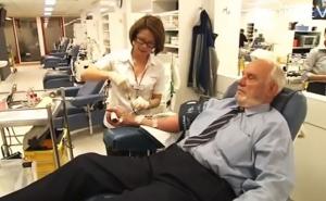 Australac koji je spasio milione nerođene djece posljednji put darovao krv